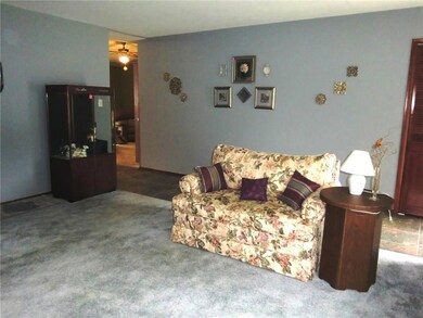 2903 E Berwyn St, Indianapolis, IN 46203 - photo 5