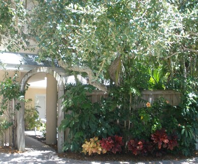 106 S 3rd St, Cocoa Beach, FL 32931 - photo 2