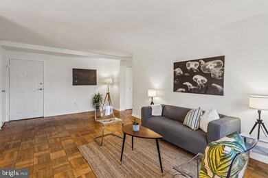 3900 Tunlaw Rd NW unit 518, Washington, DC 20007 - photo 2