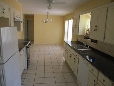 1101 S Georgia Ave, Weslaco, TX 78596 - photo 5