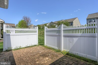 142 Waypoint Dr, Lancaster, PA 17603 - photo 6