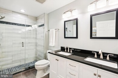 11205 Freas Dr, North Potomac, MD 20878 - photo 4