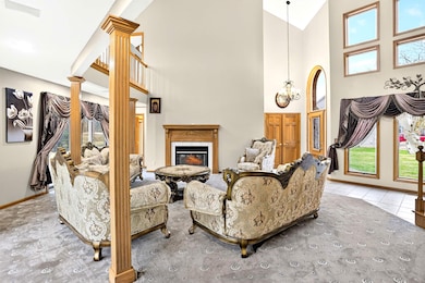 2366 Lost Creek Ct, Flushing, MI 48433 - photo 7