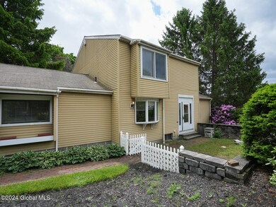 10 Loudonwood E, Albany, NY 12211 - photo 3