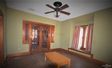218 E Caffery Ave, Pharr, TX 78577 - photo 5