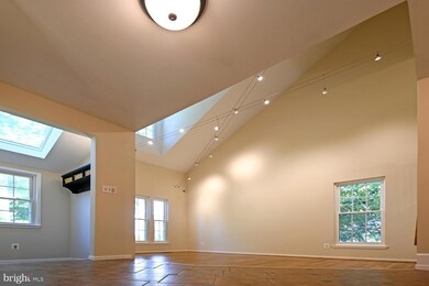 20704 Vineyard Haven Terrace, Montgomery Village, MD 20886 - photo 6