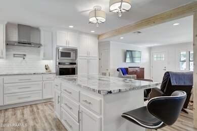 1057 Huval Rd -12