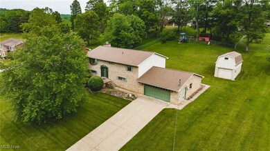 488 Maple Dr, Williamstown, WV 26187 - photo 4