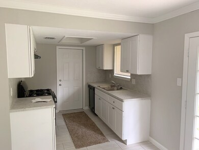 1338 Tarberry Rd, Houston, TX 77088 - photo 2