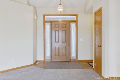 31-web-or-mls-10548-riley-st