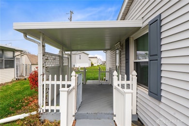 109 S Point Dr, Fairborn, OH 45324 - photo 3