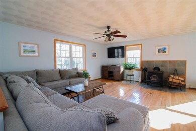 1018A Shannock Rd, Charlestown, RI 02813 - photo 6