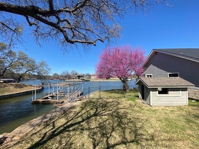 608 Casas Del Norte Ct, Granbury, TX 76049 - photo 7