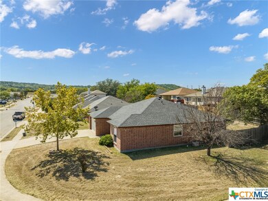 311 Mesquite Cir, Copperas Cove, TX 76522 - photo 3