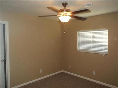 1226 14th St, Wasco, CA 93280 - photo 2