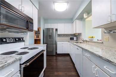 276 Shore Rd unit 10B, Westerly, RI 02891 - photo 6