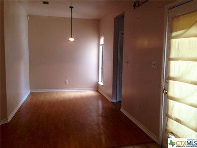 310 Pat Garrison St unit B6, San Marcos, TX 78666 - photo 3