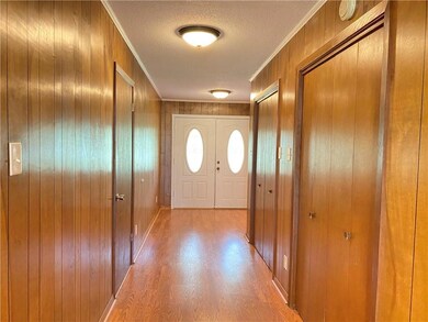Double doors for easy moving