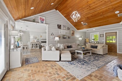 Living Room3