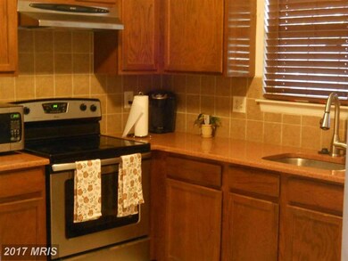 1012 Barnesbury Ct, Capitol Heights, MD 20743 - photo 6