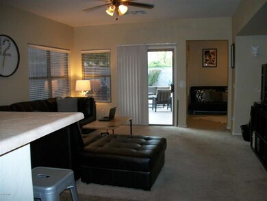 GREAT ROOM TO BACKYARD