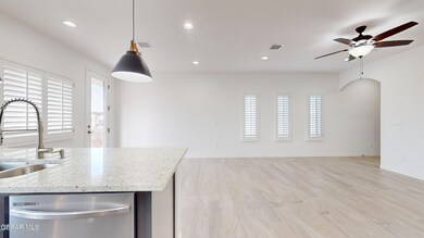 1189 Summer Rain St, Horizon City, TX 79928 - photo 5