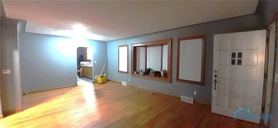 502 Brighton Ave, Toledo, OH 43609 - photo 7
