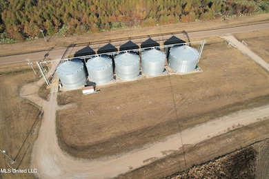 10600 Highway 3, Lambert, MS 38643 - photo 4