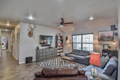 4421 Halo Ct, Granbury, TX 76049 - photo 6