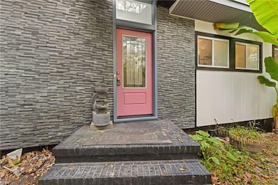 200 Old Landing Rd, Yorktown, VA 23692 - photo 2