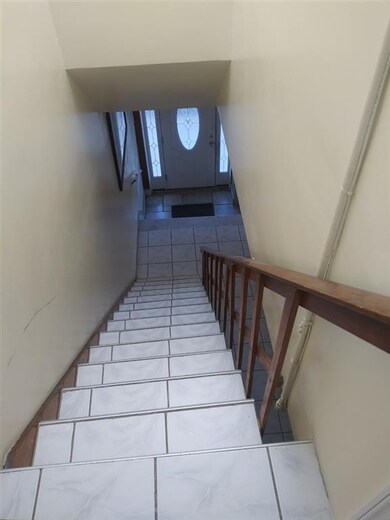 102 Oakland Ave unit 4, Jersey City, NJ 07306 - photo 7