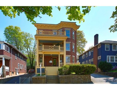 104 Walnut St unit 3, Brookline, MA 02445 - photo 3