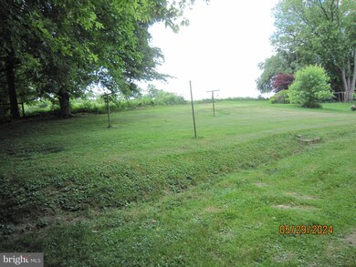 74 Paradise Ln, Ronks, PA 17572 - photo 4