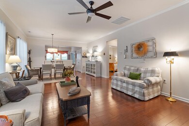 513 Tomkins Loop_12