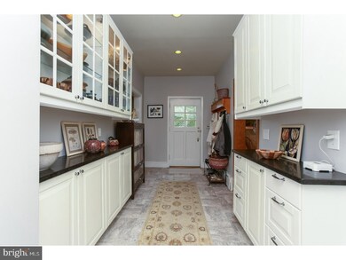 211 Roberts Rd, Ardmore, PA 19003 - photo 4