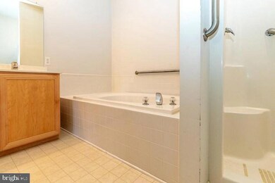 614 Pepperbush Ct, Wilmington, DE 19808 - photo 7