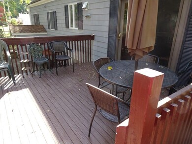 12 Colfax St, Peabody, MA 01960 - photo 5