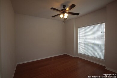 10802 Hunters Way, Helotes, TX 78023 - photo 5