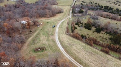 15966 Pine Trail, Unionville, MO 63565 - photo 6