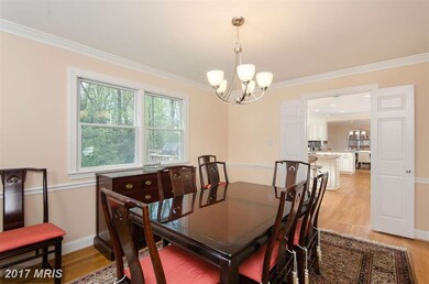 12211 Lake James Dr, Herndon, VA 20171 - photo 7