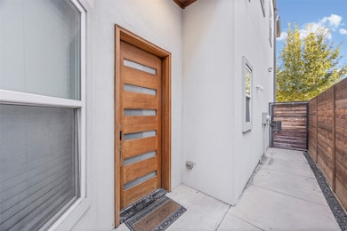 2009 N Prairie Ave unit 2009/2011, Dallas, TX 75204 - photo 6