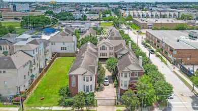 Wide-angle view of the community with the home cle