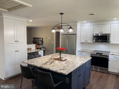 97 Okefenoke Rd, New Bloomfield, PA 17068 - photo 6