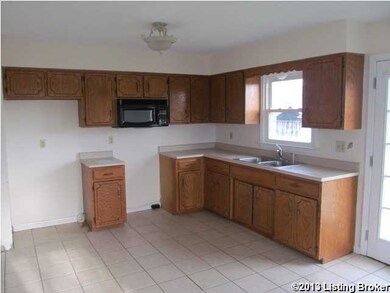 9424 Highway 44 E, Mount Washington, KY 40047 - photo 5