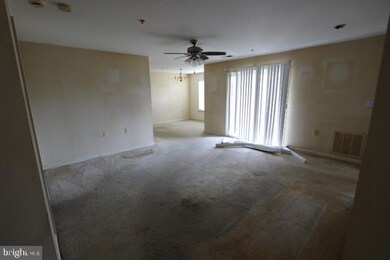 9050 Gracious End Ct unit 104, Columbia, MD 21046 - photo 5