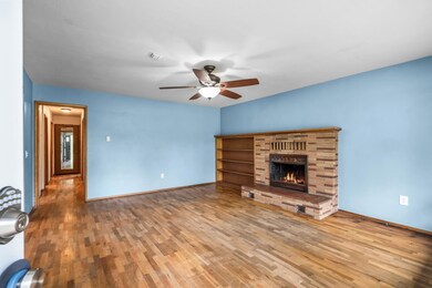 2022_06_10_737_ne_marshall_ave-18