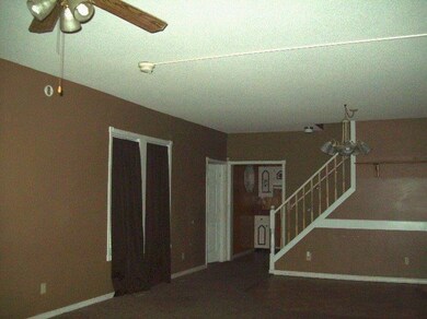 2506 Corning N A, Parsons, KS 67357 - photo 4