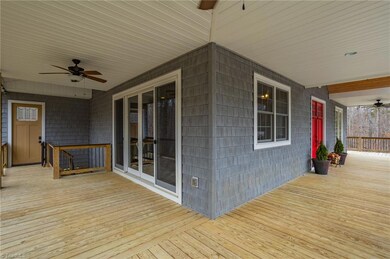 4027 S Fairway Dr, Greensboro, NC 27407 - photo 5