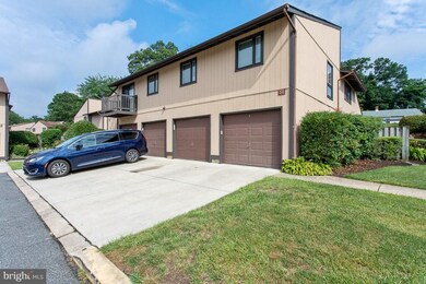 472 West Ct, Glen Burnie, MD 21061 - photo 2