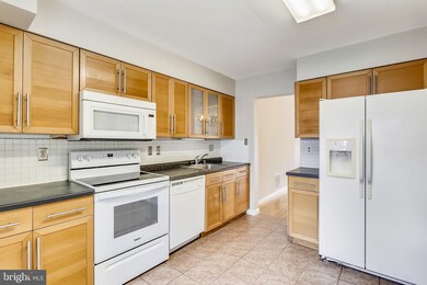 13281 Stravinsky Terrace, Silver Spring, MD 20904 - photo 5